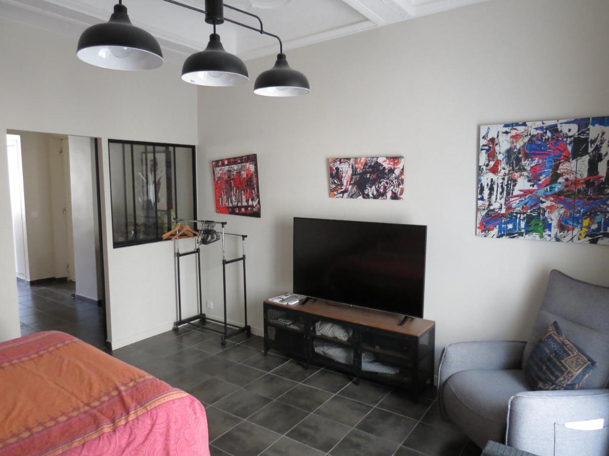 Appartement Avec Jardin Privatif Fréjus Eksteriør billede